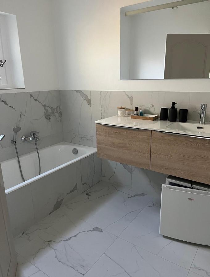 סן טרופז Villa Made מראה חיצוני תמונה